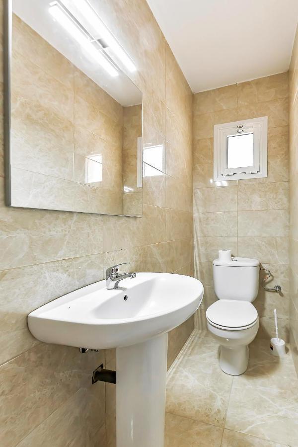 Yellow 3 Bedroom Large Apartment For 10 Guests Costa Adeje  Luaran gambar